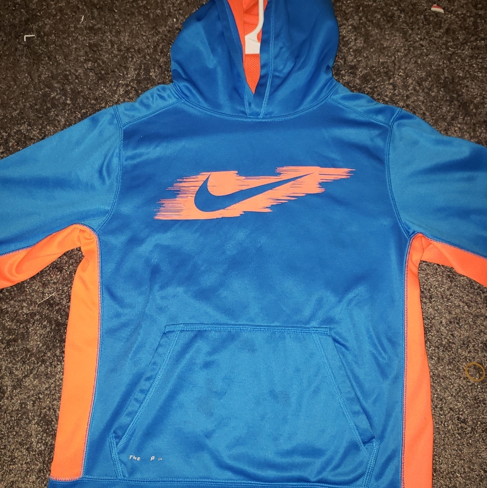 Boys Nike Therma-Fit Hoodie Sweatshirt Pullover